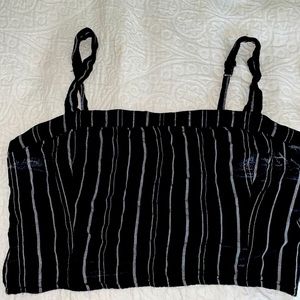 Hollister crop top